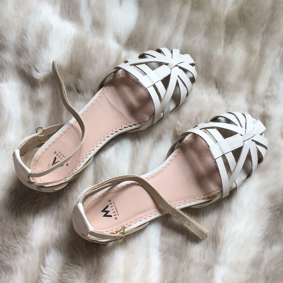 Flat sandals by Madison - Picture 2 of 6